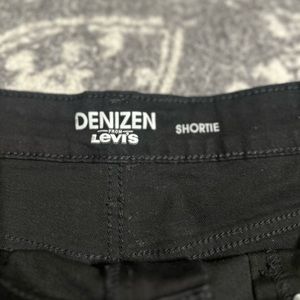 Denizen from Levi’s shortie